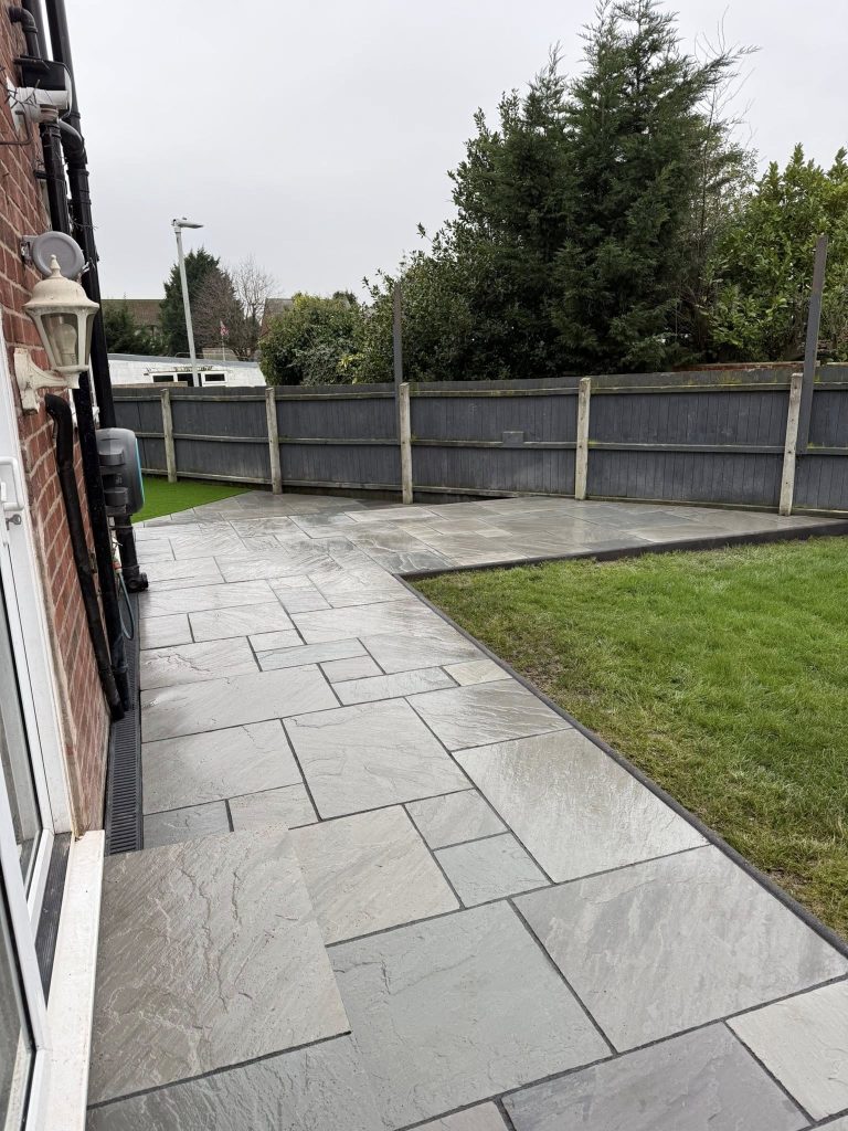 paving-patio-service